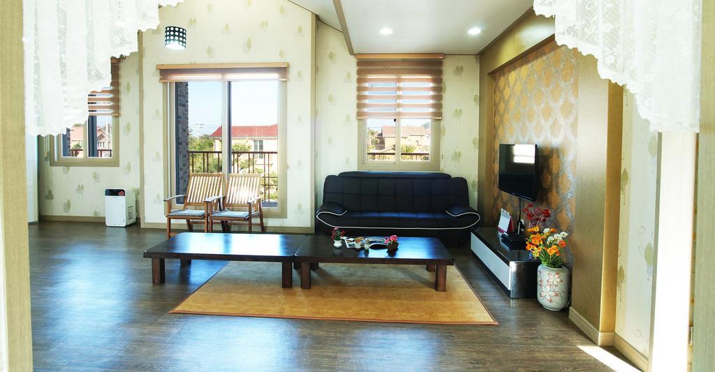 הוילה Jeju Olleh House מראה חיצוני תמונה