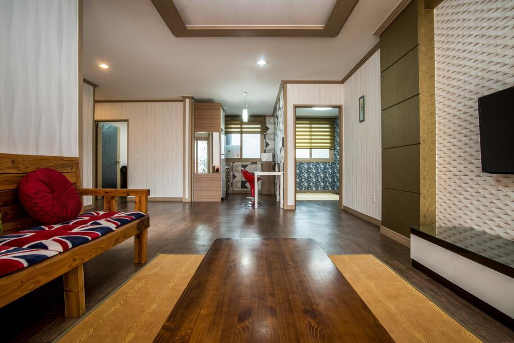 הוילה Jeju Olleh House מראה חיצוני תמונה
